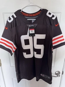Nike NFL NWT Cleveland Browns Myles Garrett Patched Authentic Jersey Size Large - Picture 1 of 4