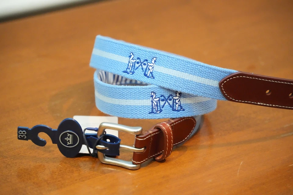 Nuevo con etiquetas ~ Cinturón de golf NGLA National Golf Links of America PETER MILLAR ~ Talla 38 ~ Azul Foto 1 de 1