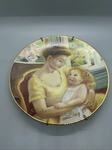 Avon Muttertag Sammelteller 1995 A Mother’s Love 8 1/4”W Sammlerstück - Bild 1 von 10