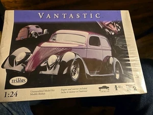 Testors #5309 Model Kit Vantastic Factory sealed Maßstab 1:24 1998 Bausatz - Bild 1 von 2
