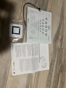 Near Vision Eye Test Chart with 16" measuring cord - Picture 1 of 2