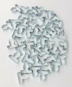 50 of 1/4 turn Metal Retainer Clip Fastener for Ballast Cover or Reflector - Picture 1 of 5