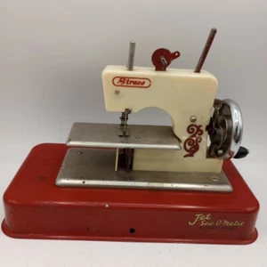 Jet Sew-O-Matic a Straco Toy Hand Cranked Sewing Machine Vintage READ - Picture 1 of 16