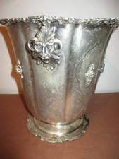 CACHEPOT IN ARGENTO MASSICCIO 800