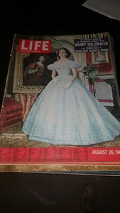 LIFE AUGUST 26 1963 COVER CLAUDIA CARDINALE - Picture 1 of 1