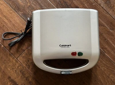 Sandwichera interior antiadherente Cuisinart Foto 1 de 4