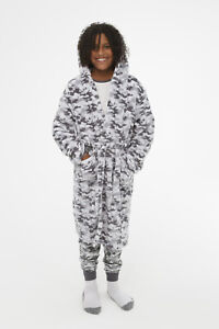 Boys Sizes 8-14 Grey Camo Camouflage Hooded Dressing Gown Bath Robe (2704)