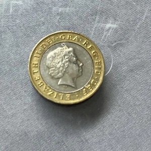 2015 Queen Elizabeth £ 2 ZWEI PFUND MÜNZE 2015 - Bild 1 von 3