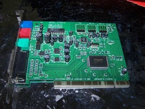 Creative Technology CT4810 PCI Sound Card for PC - Picture 1 of 2