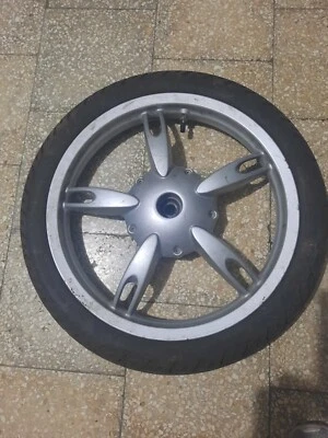 cerchio ruota posteriore APRILIA SCARABEO 100 4T 2009 Argento - Immagine 1 di 4