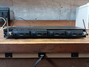 RSQ UHF 8004 Profesional Four Channel Wireless Microphone System - Picture 1 of 4