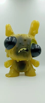 Kidrobot 8" Meltdown Dunny GREEN Vinyl Figures Chris Ryniak - Image 1 of 4