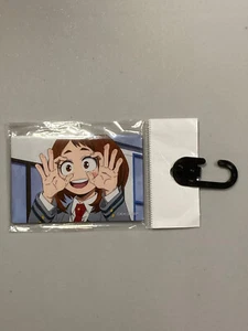 Ochaco Uraraka Square Badge - My Hero Academia - Japan - Picture 1 of 2