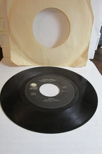 1984 Elton John (( Nikita )) 45 with Pic Sleeve Record - Picture 1 of 2