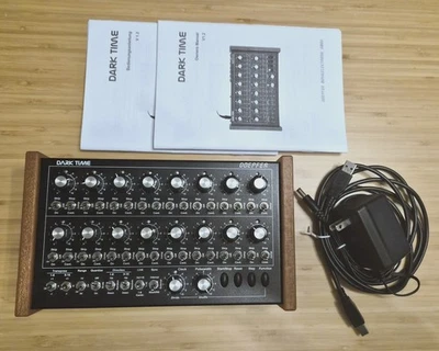 DOEPFER Dark Time Step Sequencer - CV MIDI blaue LEDs - Bild 1 von 4