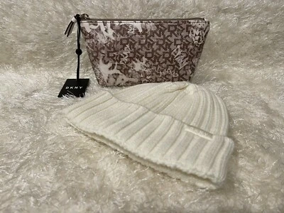 DKNY Gorro Blanco Y Beige Logo Bolsa Set de Regalo Precio de Venta sugerido por el fabricante $138 Nuevo con Etiquetas Foto 1 de 2