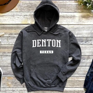 Denton Hoodie | Little D | D-Town | The 940 | Denton Texas Pullover Kapuzenpullover - Bild 1 von 11