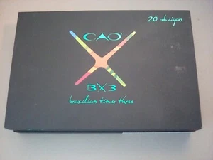 Caja de cigarros de madera CAO BX3 Brazilian Times Three 20 Rob Cigars - Imagen 1 de 5