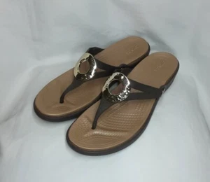 Crocs Sanrah Circle Wedge Thong Sandal Flip Flop Women's Size 11  - Picture 1 of 9