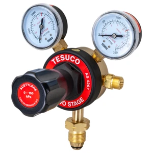 Regulator 2 Stage Bottom Entry Acetylene Type 20 Model: RT2BAC1.5 - Picture 1 of 3