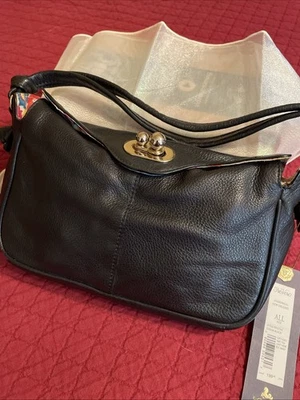 Tre Vero Black Handbag New With Tag - Image 1 of 4