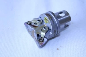 KENNAMETAL KM40 TK1042500 Doppeldrehhalter - Picture 1 of 6