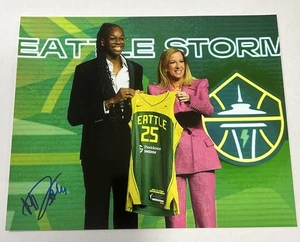 Dominique Malonga Signed 8x10 Photo Autographed - France - Seattle Storm - Picture 1 of 1