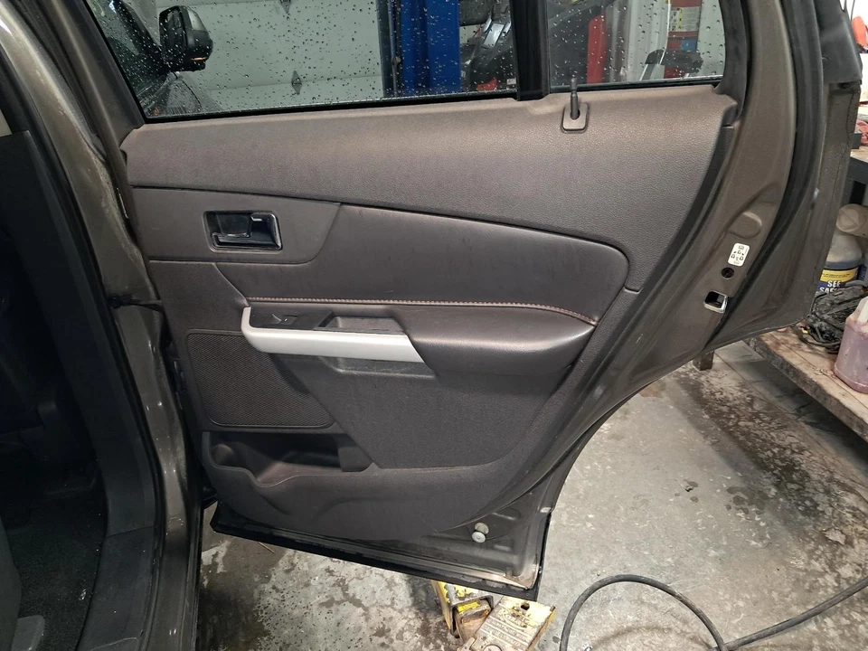 Used Rear Right Door Interior Trim Panel fits: 2014 Ford Edge  Grade A Foto 1 de 4