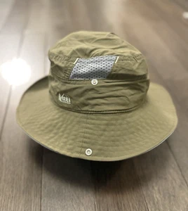 Boy's REI Bucket Hat Sun Fishing Hiking Olive Green Chin Strap Nylon Sz 4-7 Yrs - Picture 1 of 6