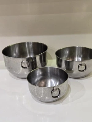 Set of 3 Farberware Nesting Mixing Bowls Stainless Steel Double Thumb Rings - Image 1 of 2