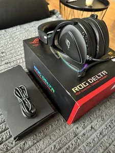 ASUS ROG Delta Gaming Headset RGB Quad DAC USB-C PS5 PC – Top Zustand - Imagen 1 de 9