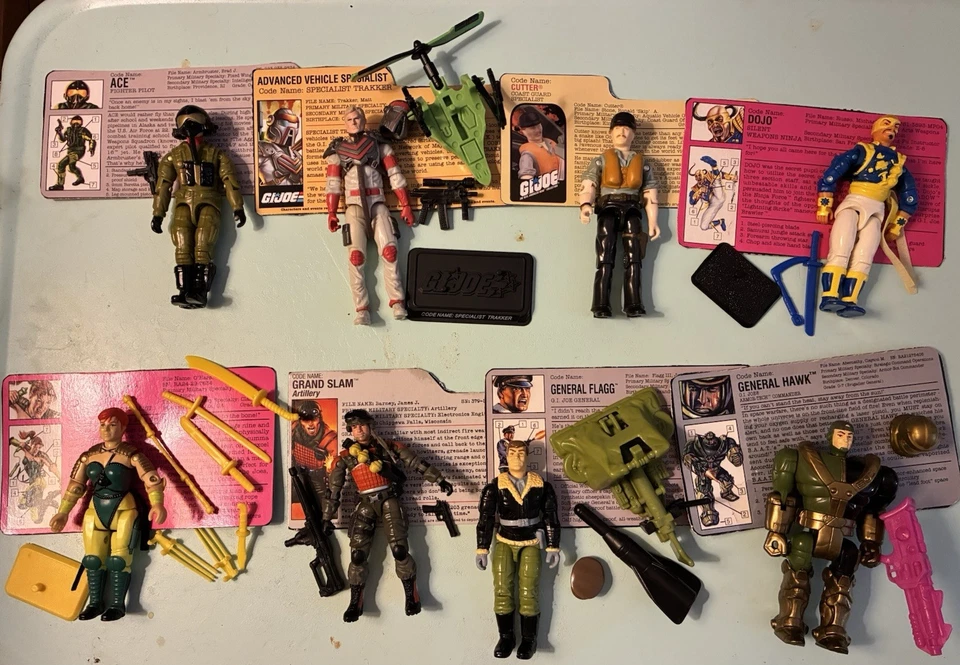 Lote de 8 bonecos GI Joe & Cobra com cartões de arquivo, acessórios frete grátis #6 - Imagem 1 de 4