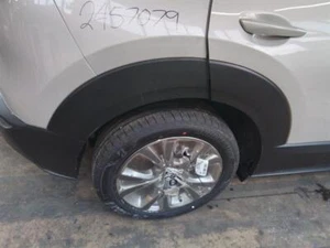 MAZDA CX-30 2024 5 PUERTAS HATCHBACK Moldura Rueda Arco Trasero Derecha - Imagen 1 de 6