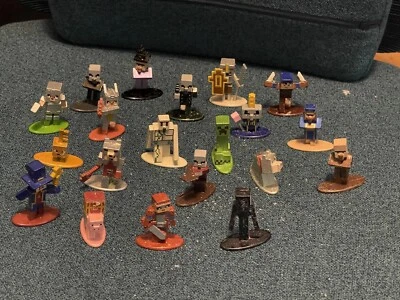 Jada Toys Minecraft Dungeons Nano Metalfigs Set of 20 Die Cast Figures 2020 - Image 1 of 4