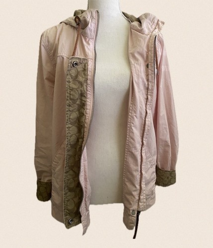 Felpa con cappuccio Coach rosa chiaro frangivento firma stampa C fodera in pelle ferramenta M