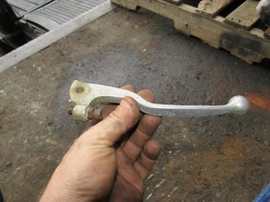 1986 Yamaha tt350 front brake lever - Picture 1 of 1