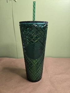 Tazza da viaggio Starbucks verde testurizzata 24ox isolata acqua verde diamante - Foto 1 di 5