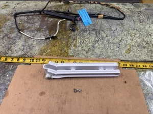 WHIRLPOOL WRT318FZDM06 Center Bottom Shelf Track Guide - Picture 1 of 22