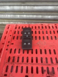 SKODA YETI MK1 ELECTRIC WINDOW SWITCH FRONT DRIVER SIDE 5L0867171 2013-2017 - Picture 1 of 11