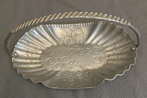 Decorative Aluminum Handled Serving Basket Floral Pattern Vintage - Picture 1 of 5