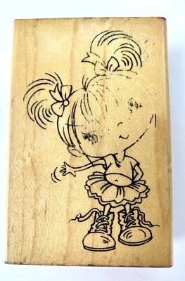 Деревянный штамп девочка косички большого размера туфли Stampendous 2012 резиновый смонтированный 3,5» - Изображение 1 из 4