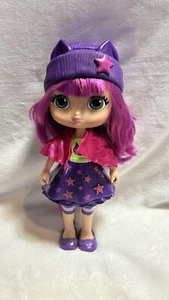 Little Charmers Talking 11" Hazel Magical Doll Spin Master Cape Desaparece - Imagen 1 de 12