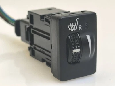 Toyota Avensis T270 2011 Switch Seat Heater 453485 SVM3634 - Image 1 of 4