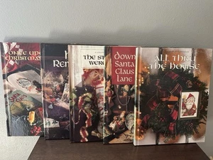 Lot Of 5 Leisure Arts Christmas Cross Stitch Pattern Books - Foto 1 di 24