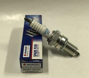 Candela - Spark Plug - Suzuki 09482-00334-000 NGK DPR8EA-9 - Imagen 1 de 1