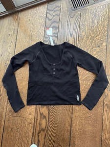 Free People FP Movement Bail Out Long Sleeve Layer Tee Shirt Black M/L New - Picture 1 of 6