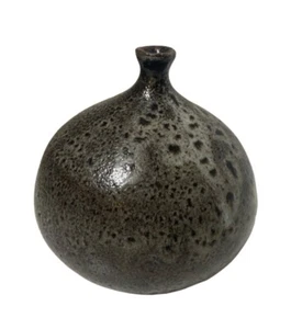 Handcrafted Ceramic Bud Vase Speckled Black & Gray Artist Signed M - Picture 1 of 6