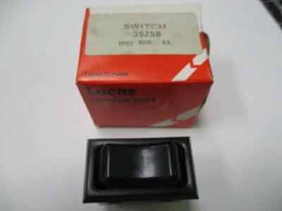 Interruptor de ventana eléctrica y techo corredizo Jaguar XJ6, XJ12 serie III, XJS NUEVO DE STOCK Lucas DAC2747 Foto 1 de 4