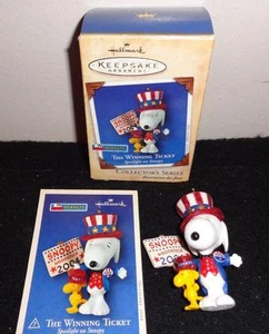 Peanuts Hallmark Keepsake Ornament The Winning Ticket Snoopy Woodstock 2004 - Bild 1 von 1