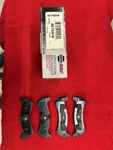 New Napa Semi Metallic Disc Brake Pad Set Rear AE-7543-M for Ford Windstar - Picture 1 of 3